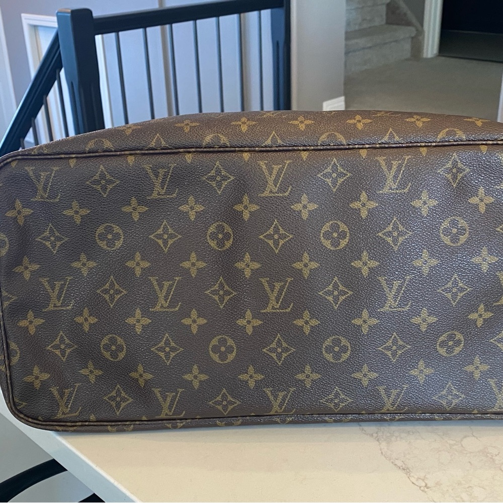 Louis Vuitton Brown Monogram Tote - Picture 4 of 10
